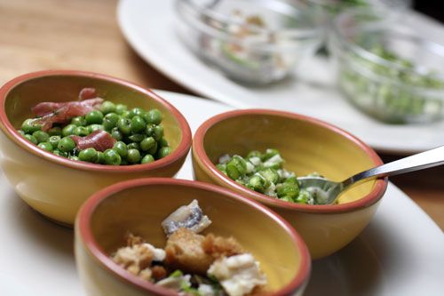 Peas with Prosciutto and Mint on Cool Mom Picks
