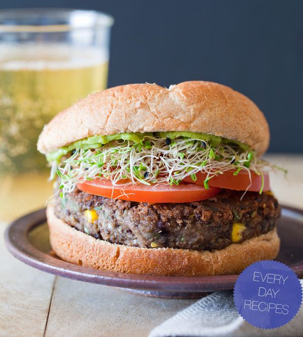 Spicy Black Bean Burgers / Cool Mom Picks