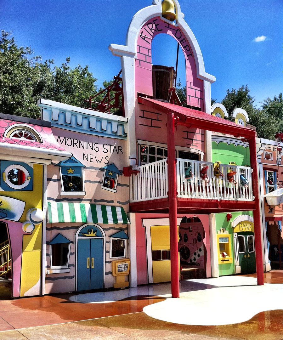 Curious George Goes to Town at Universal Orlando