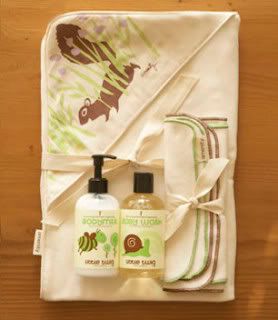 Organic baby bath set - great gift for new moms