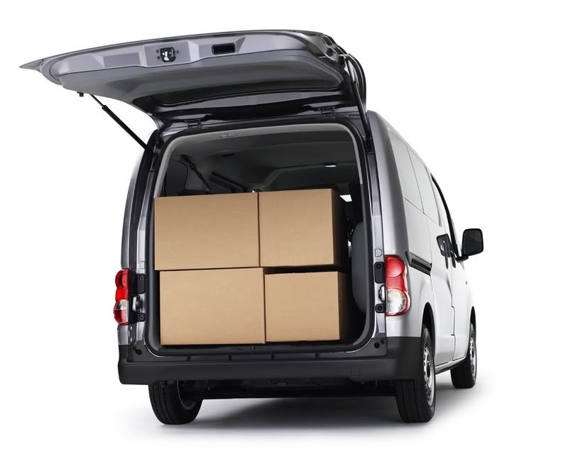 nv200_03.jpg