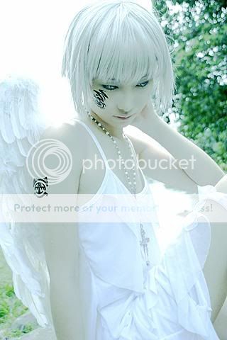 http://i76.photobucket.com/albums/j32/yukiuchiha/880266101_l.jpg